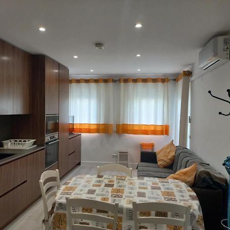Regueiro Quarteira Beach Apartment 외부 사진
