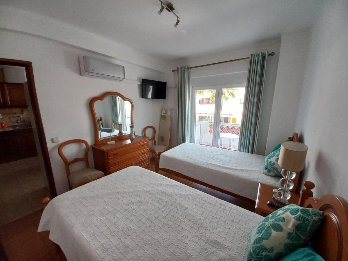 Regueiro Quarteira Beach Apartment 외부 사진
