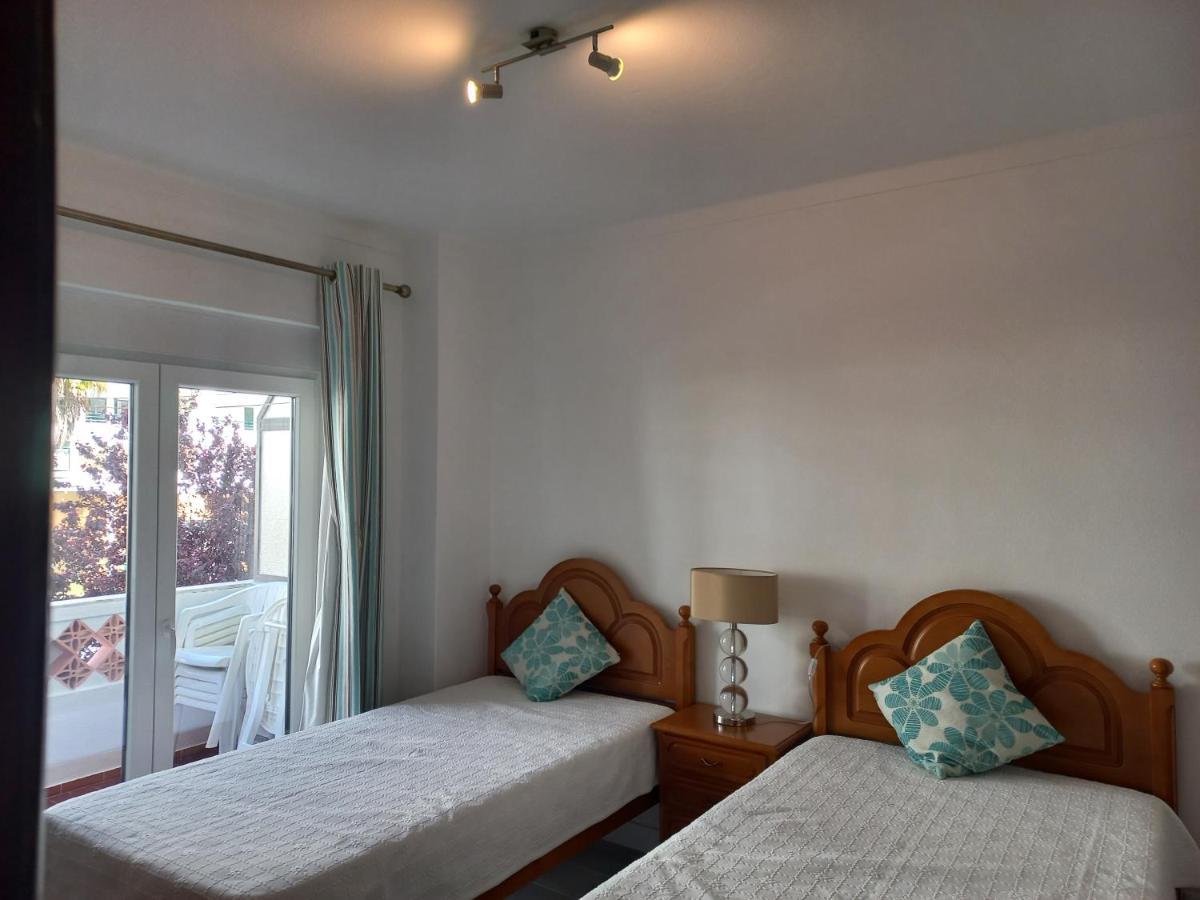 Regueiro Quarteira Beach Apartment 외부 사진